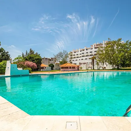 Beguest Oura Vilanova Apartmán *